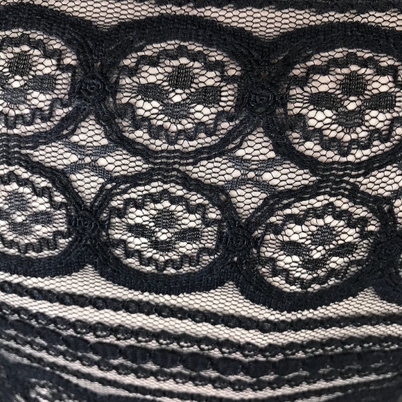 Ann Taylor LOFT Black Lace Dress Size 8P - Picture 4 of 6